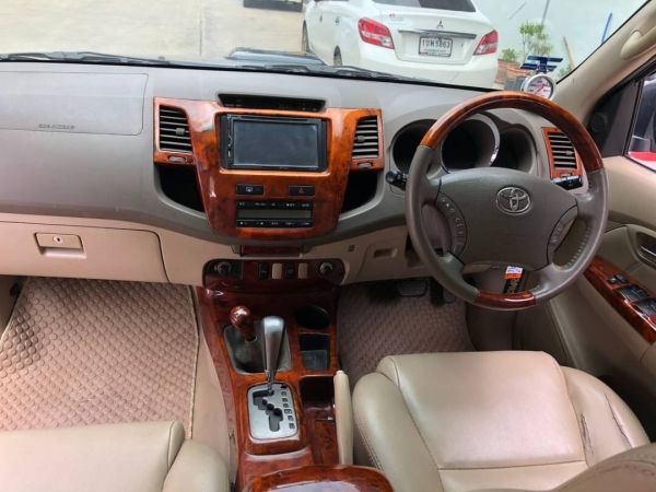2008 TOYOTA FORTUNER 3.0 4WD รูปที่ 6